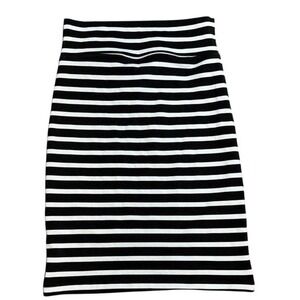 Soho‎ Lady Los Angeles Grey Knee length Slim pencil Skirt Size Pl Stripe